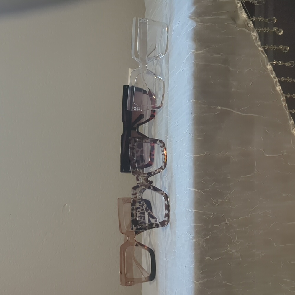 Stylish Square Sunglasses Set